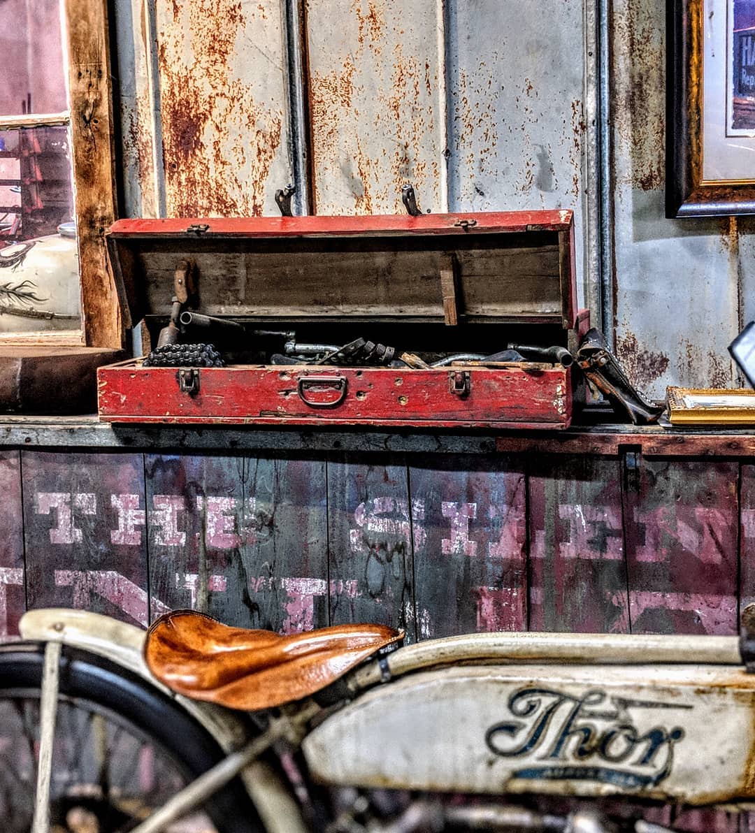 https://www.jackiegamber.com/Fixit